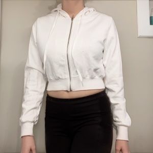 cropped white jacket🤍